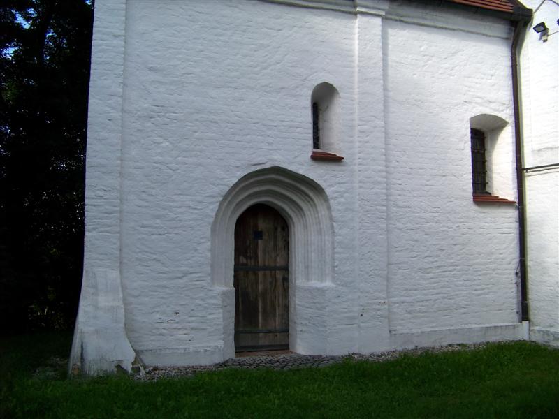 Kirche Sankt Andreas Gummering